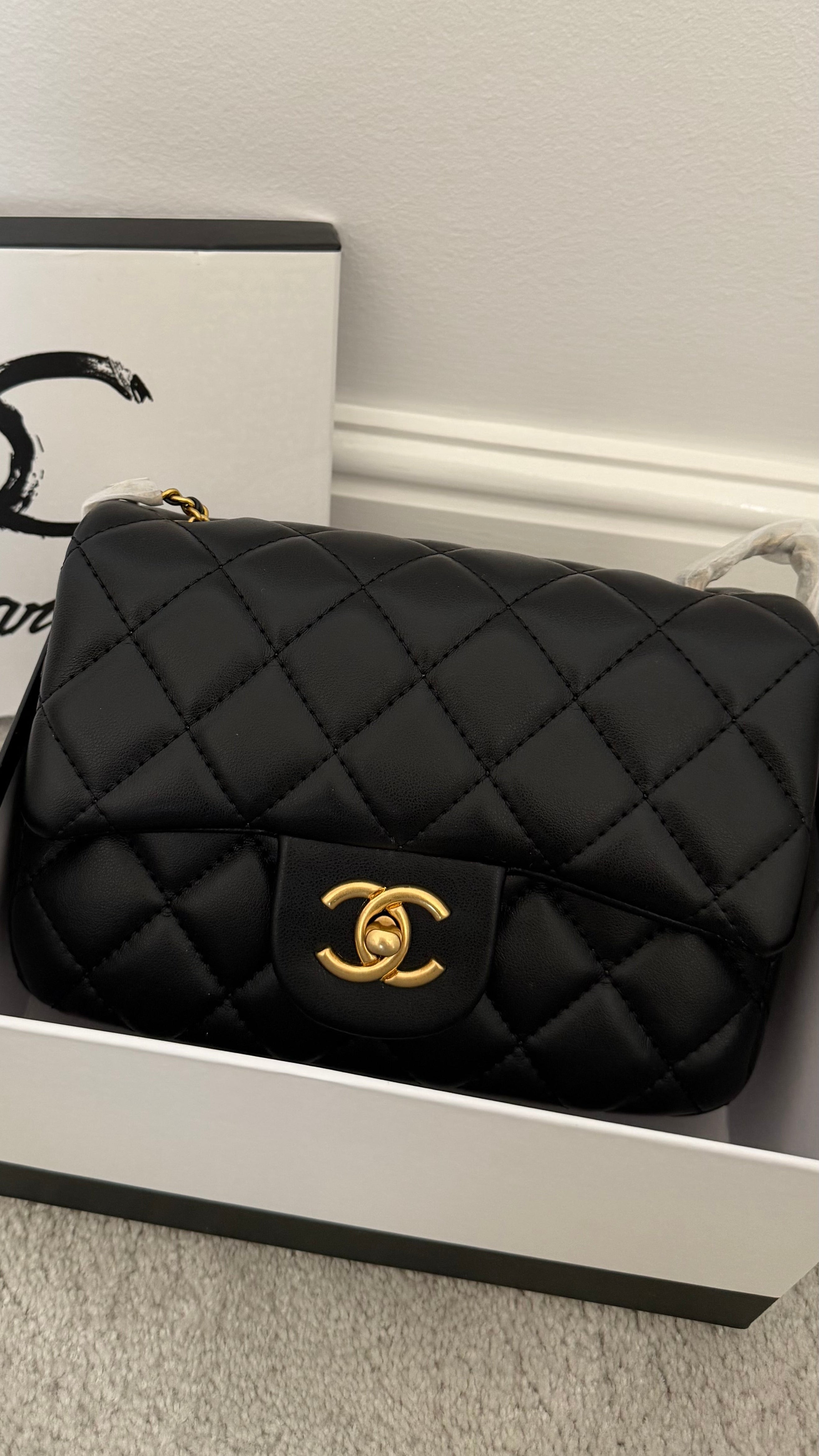 Crossbody bag