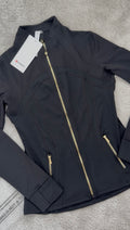 Lulu define jacket